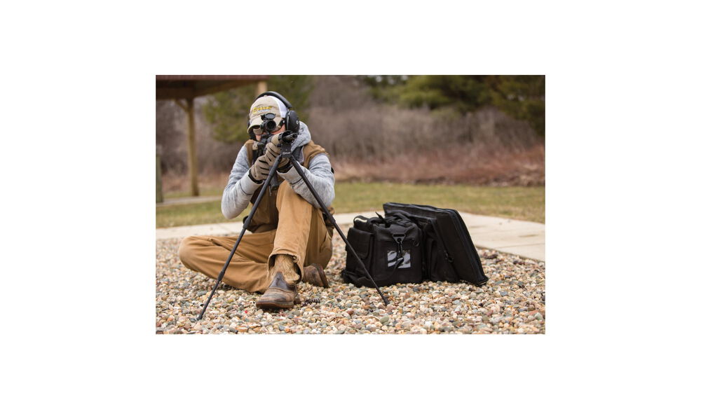 AR Bipod Sitting, Black