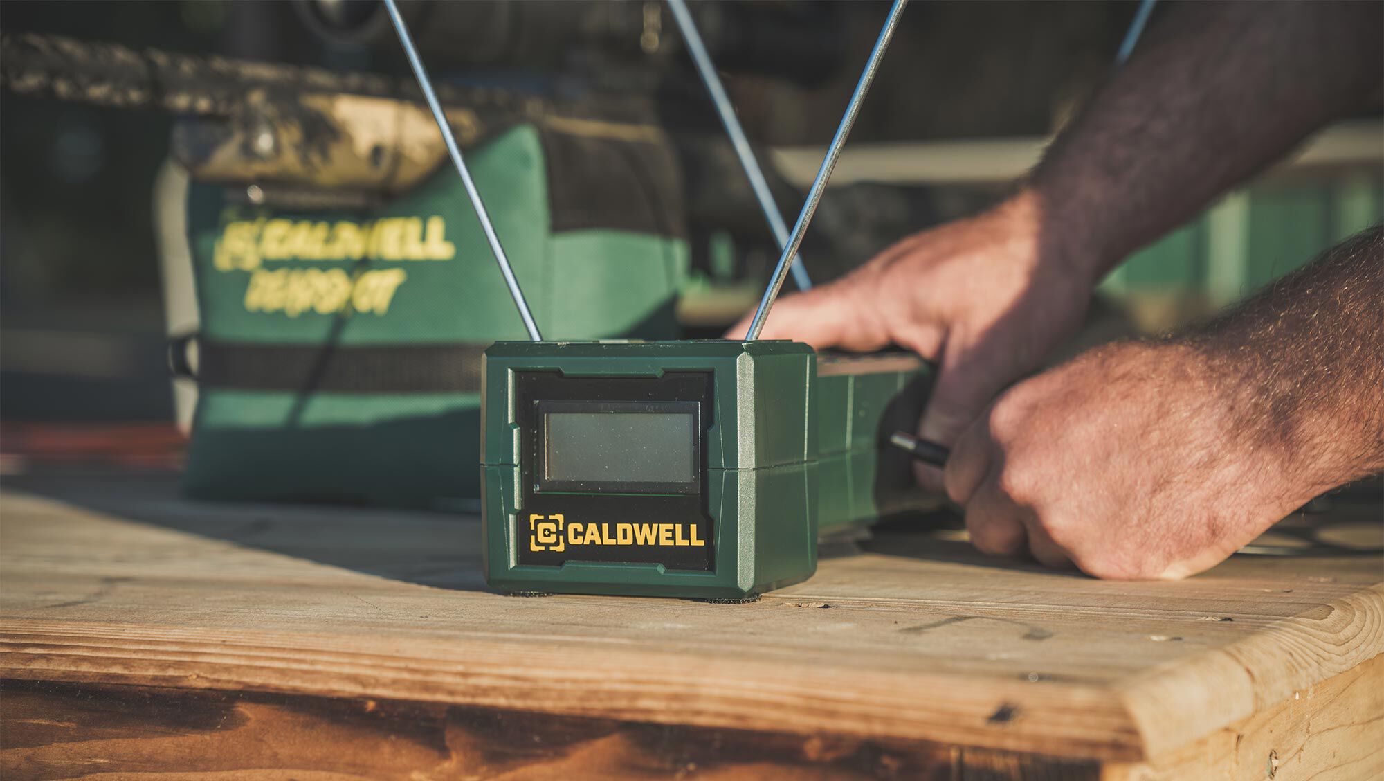 Caldwell Ballistic Precision 弾速計 Amazon.com : Caldwell Ballistic Precision Chrono with