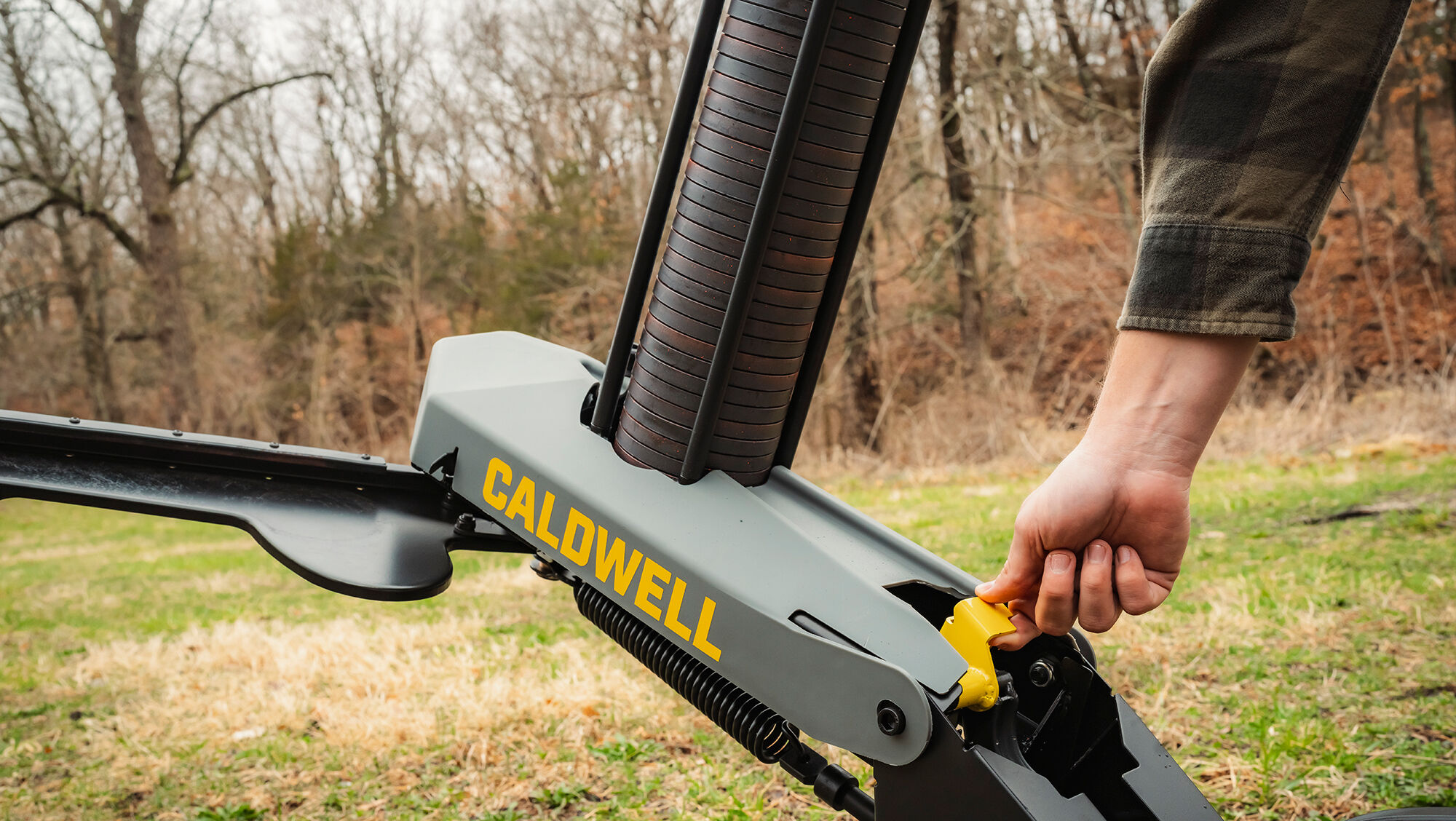 CLAYMORE® TARGET THROWER | Caldwell